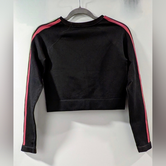 Fabletics Black Athletic Set With Pink And Green Stripes - Picture 10 of 12